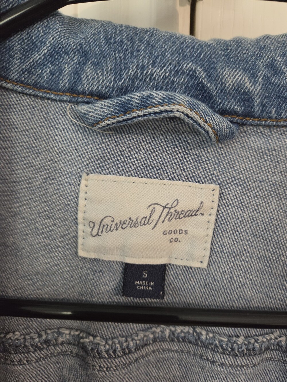 Universal Thread Light Blue Denim Jacket with Button Front Size Small - Picture 4 of 10